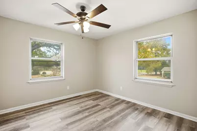 5600 Choctaw Drive, Granbury, TX 76049 - Photo 18