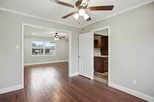 5600 Choctaw Dr, Granbury, TX 76049 - Photo 10