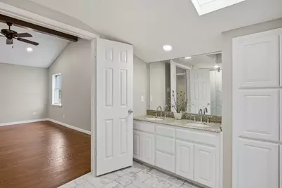 5600 Choctaw Drive, Granbury, TX 76049 - Photo 12