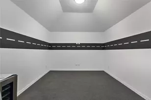 1330 Viridian Park Ln, Arlington, TX 76005 - Photo 22