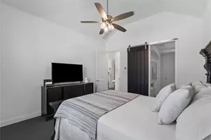 1330 Viridian Park Ln, Arlington, TX 76005 - Photo 6