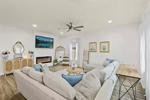 1326 Hemphill St, Greenville, TX 75401 - Photo 6