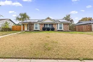 2104 Statler Dr, Carrollton, TX 75007 - Photo 1