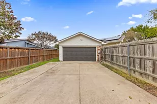 2104 Statler Dr, Carrollton, TX 75007 - Photo 24