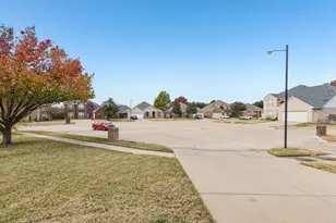 1211 Carina Dr, Arlington, TX 76013 - Photo 24