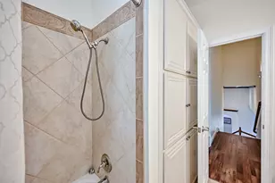 811 Mallard Pointe Dr, Grand Prairie, TX 75104 - Photo 16