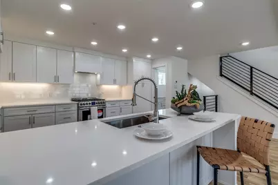 4701 San Jacinto Street #104, Dallas, TX 75204 - Photo 10