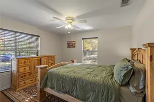 1522 Oakwood Dr, Denton, TX 76205 - Photo 26