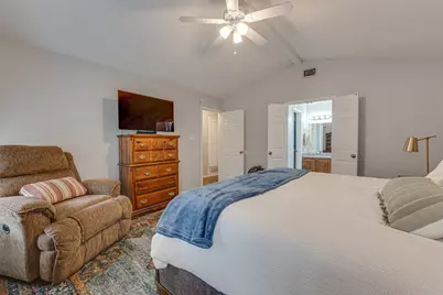 210 Wilshire Drive, Glenn Heights, TX 75154 - Photo 22