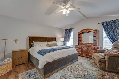 210 Wilshire Drive, Glenn Heights, TX 75154 - Photo 20