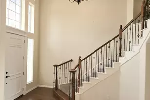 1016 Cove Meadow Ct, Grand Prairie, TX 75104 - Photo 10