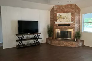 224 Lake By Dr, Seven Points, TX 75143 - Photo 4