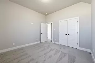 105 Cattleman Dr, Poolville, TX 76082 - Photo 28