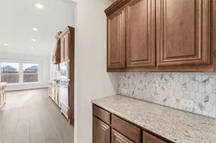 2618 Waterfall Ct, Mansfield, TX 76084 - Photo 10