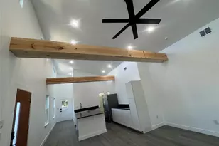 2806 Beechwood St, Granbury, TX 76048 - Photo 8