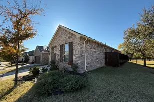 8089 Rabbit Dr, Frisco, TX 75034 - Photo 4
