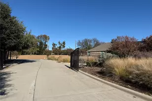 8089 Rabbit Dr, Frisco, TX 75034 - Photo 12