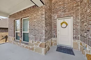 2917 Lampasas Ln, Little Elm, TX 75068 - Photo 2