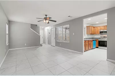 1417 Hamburg Street, Dallas, TX 75215 - Photo 6