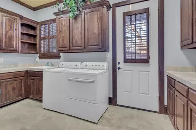 2741 Lonesome Dove Road, Grapevine, TX 76092 - Photo 30