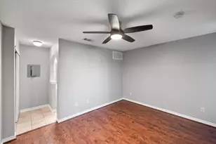 1712 Baird Farm Cir, Arlington, TX 76006 - Photo 22