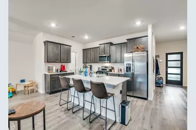 8366 Slowburn Drive, Garland, TX 75043 - Photo 4