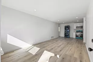 1825 Martin Luther Dr, Arlington, TX 76010 - Photo 6