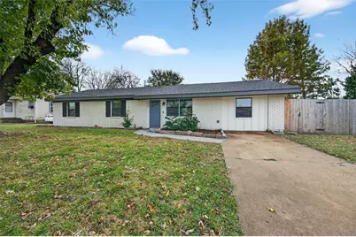 604 E Summit Street, Sherman, TX 75090 - Photo 4