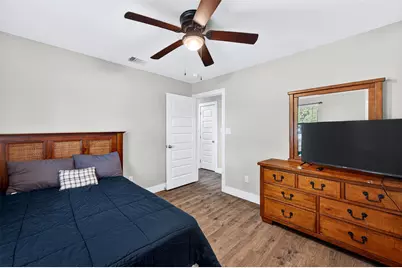 604 E Summit Street, Sherman, TX 75090 - Photo 18