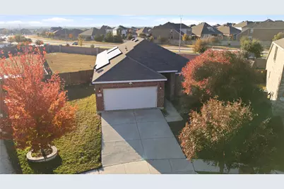 8101 Kurgan Trail, Fort Worth, TX 76131 - Photo 1