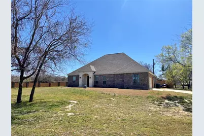 101 Hearthstone Court, Weatherford, TX 76087 - Photo 32