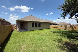 936 Longleaf Ln, Princeton, TX 75407 - Photo 14