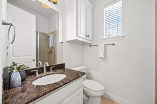 2242 Legacy Trail, Irving, TX 75063 - Photo 16