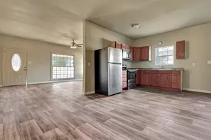 511 Woodlawn St, Henderson, TX 75652 - Photo 8