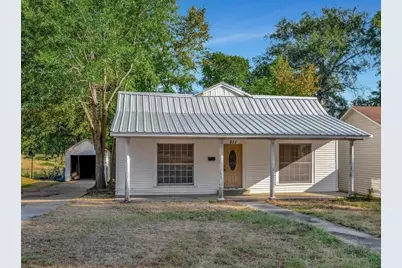 511 Woodlawn Street, Henderson, TX 75652 - Photo 2