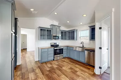 6715 Timberhaven Court, Granbury, TX 76049 - Photo 14