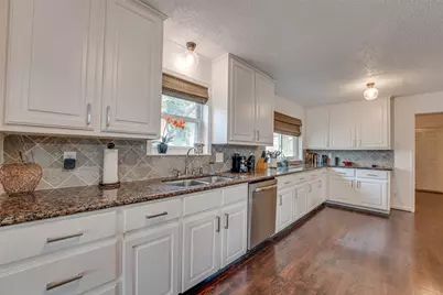 701 Carroll Drive, Garland, TX 75041 - Photo 8