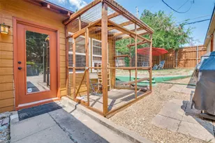 214 S Briscoe Blvd, Dallas, TX 75211 - Photo 28