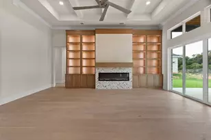 2300 Candlestick Dr, Granbury, TX 76049 - Photo 10