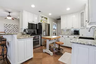 3300 Hummingbird Ct, Granbury, TX 76049 - Photo 24