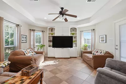 3300 Hummingbird Court, Granbury, TX 76049 - Photo 22