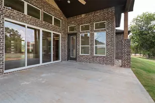 2416 Candlestick Dr, Granbury, TX 76049 - Photo 34