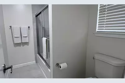 1831 Kensington Drive, Carrollton, TX 75007 - Photo 10