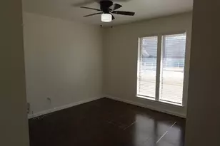 1831 Kensington Dr, Carrollton, TX 75007 - Photo 10