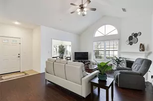 2601 Marsh Ln, Plano, TX 75093 - Photo 4