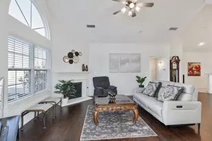 2601 Marsh Ln, Plano, TX 75093 - Photo 6