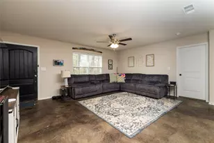 399 Wild Hill Oak Dr, Springtown, TX 76082 - Photo 6