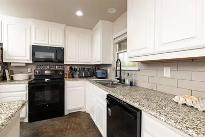 399 Wild Hill Oak Drive, Springtown, TX 76082 - Photo 12