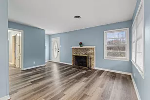 531 W Bullock St, Denison, TX 75020 - Photo 6