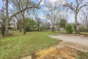 531 W Bullock St, Denison, TX 75020 - Photo 26
